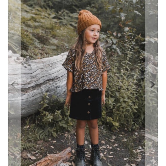 RULEE + Crue NWOT Rory Ditsy Floral Top - Size 8-9y - Picture 6 of 6